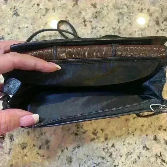 Brighton Wallet/Crossbody - Picture 5 of 5